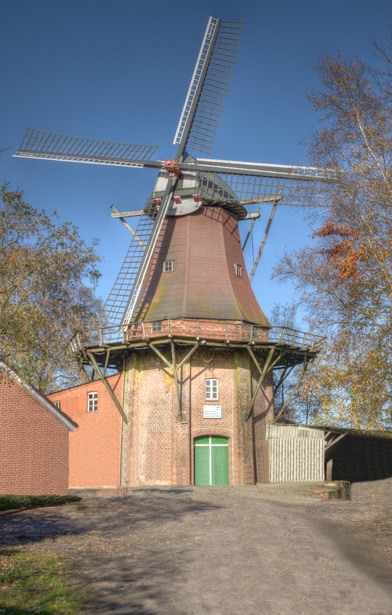 Saterland Ramsloh Hollen Windmühle Schoofsche Mühle Vorderseite